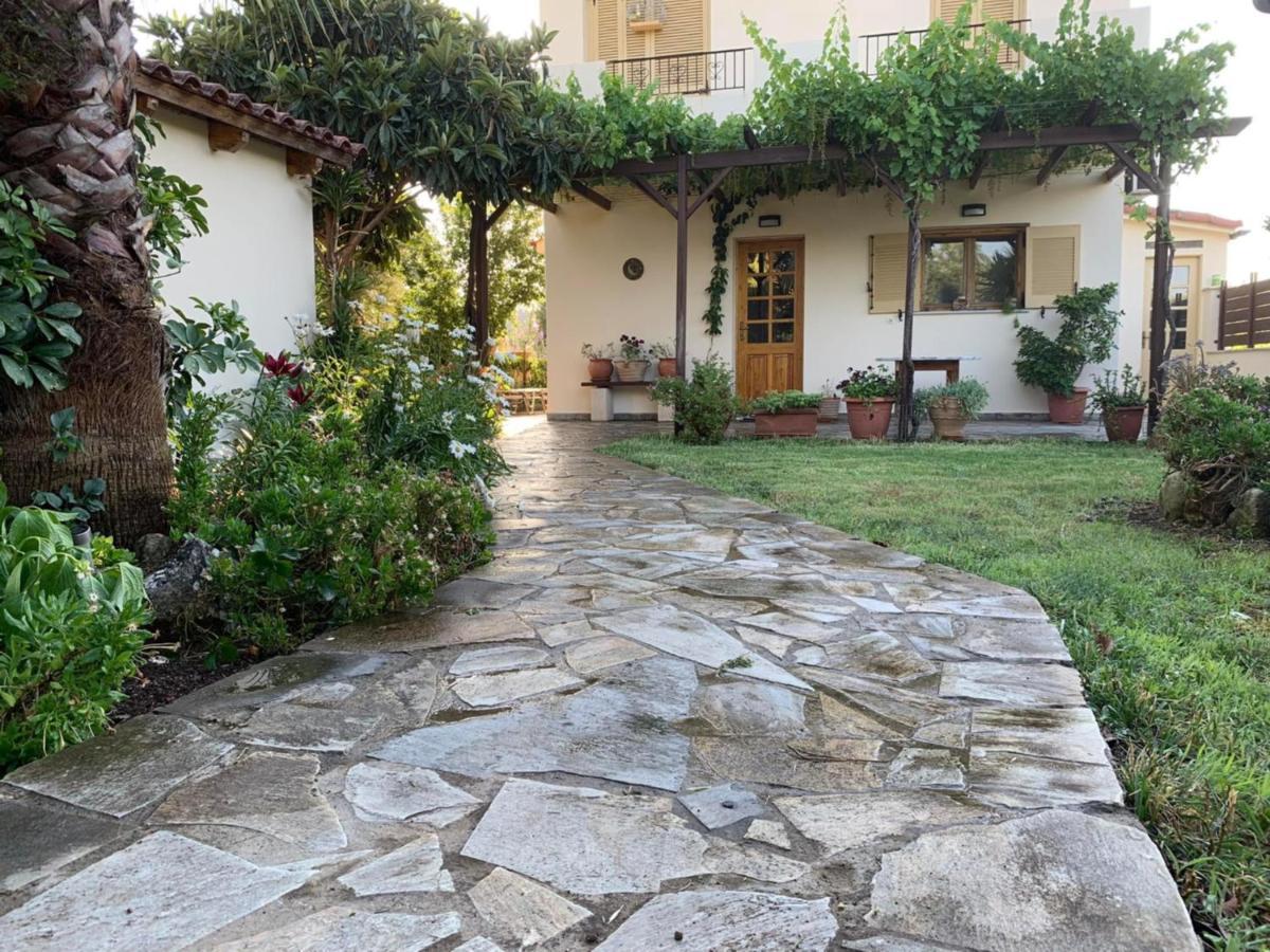 Villa Fatima Vryses Exterior photo